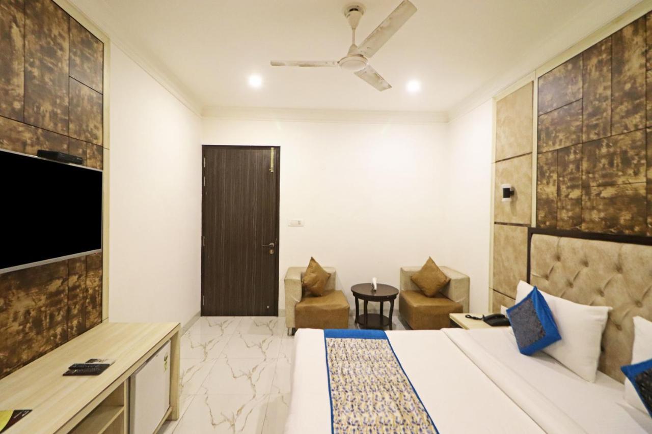 Hotel Almora Near Delhi Airport New Delhi Luaran gambar