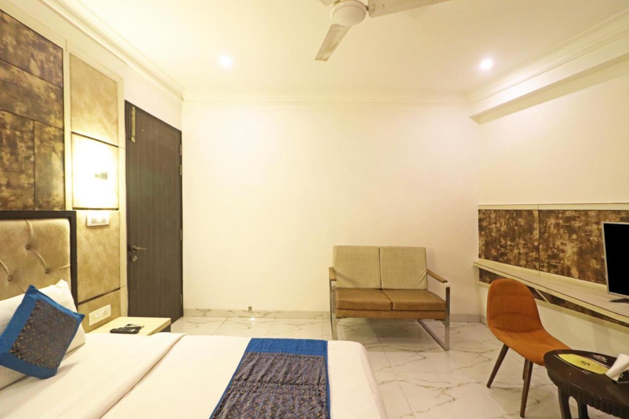 Hotel Almora Near Delhi Airport New Delhi Luaran gambar