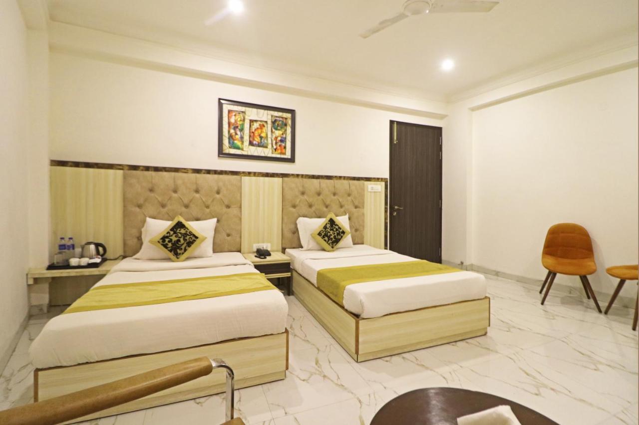 Hotel Almora Near Delhi Airport New Delhi Luaran gambar