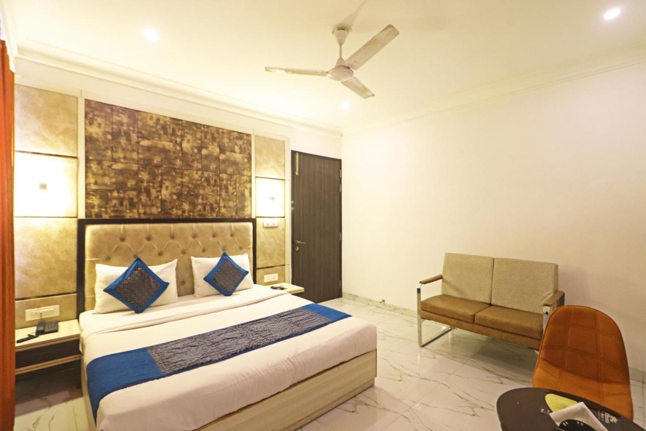 Hotel Almora Near Delhi Airport New Delhi Luaran gambar