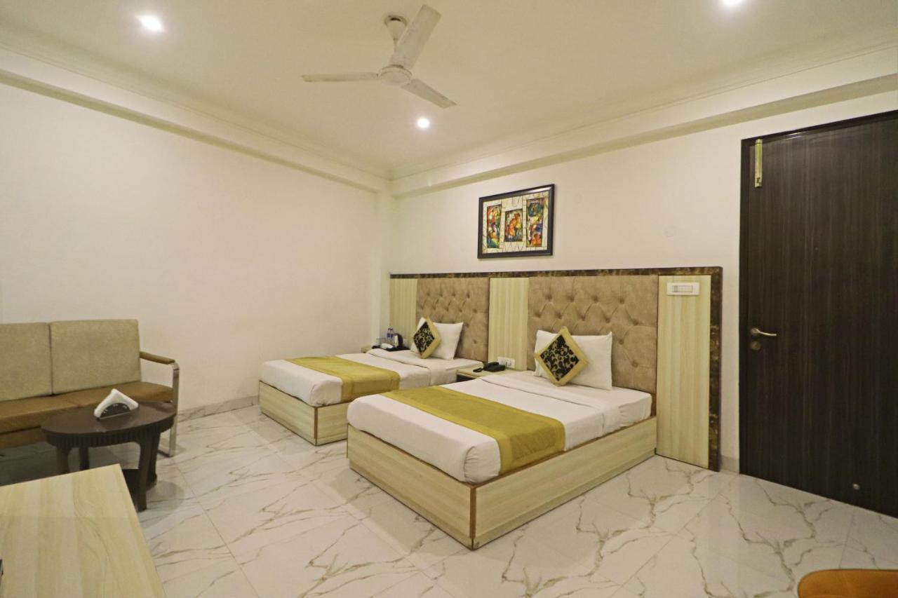 Hotel Almora Near Delhi Airport New Delhi Luaran gambar