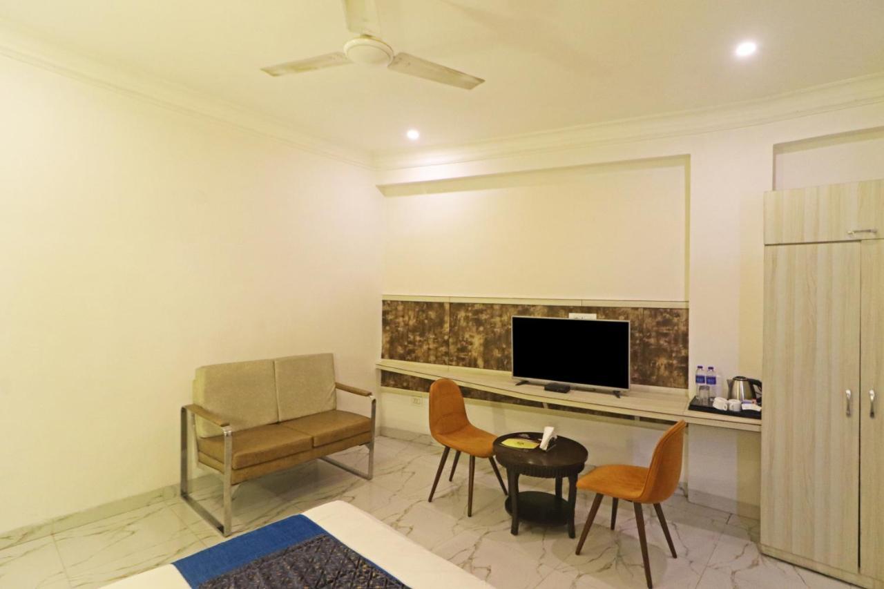 Hotel Almora Near Delhi Airport New Delhi Luaran gambar