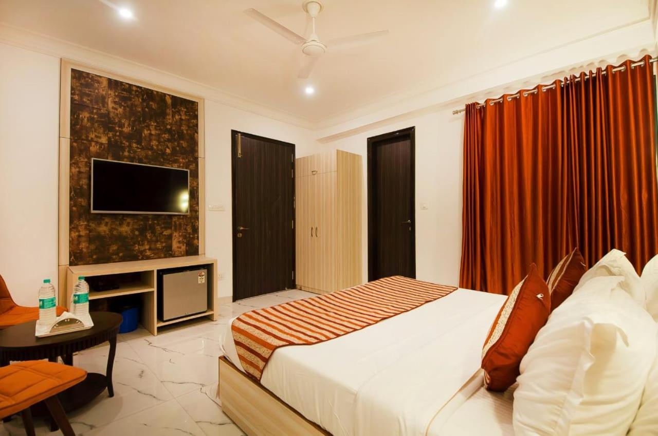 Hotel Almora Near Delhi Airport New Delhi Luaran gambar