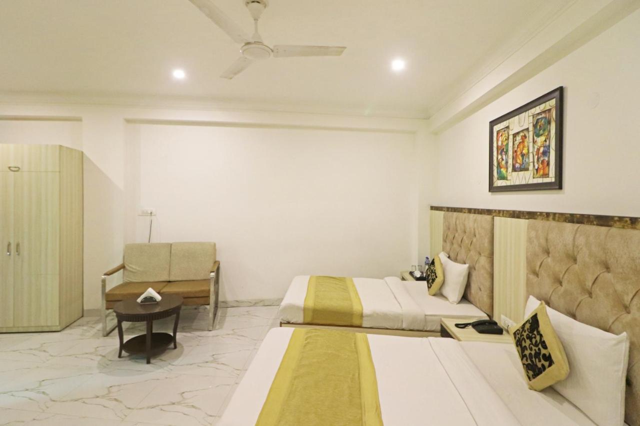Hotel Almora Near Delhi Airport New Delhi Luaran gambar